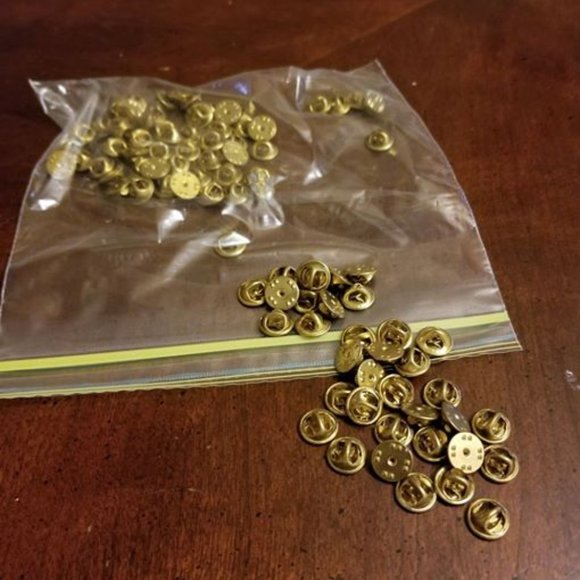 Collection of MJ Carroll 70s Style Earrings - Picture 4 of 8